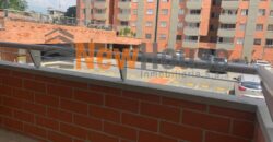 Apartamento – Poblado – Patio bonito