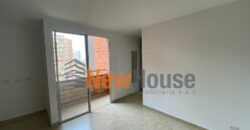 Apartamento – Poblado – Patio bonito