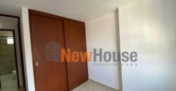 Apartamento – Poblado – Patio bonito