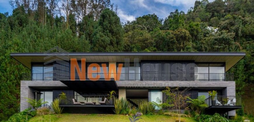 Casa Alta Gama en el Alto de Palmas – Envigado