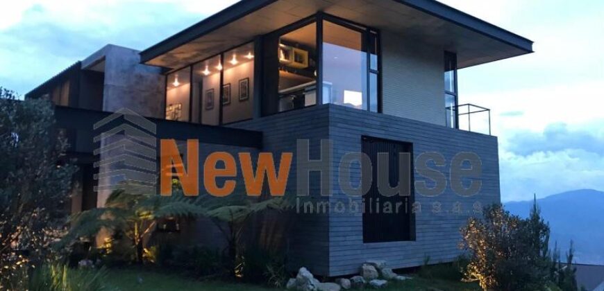 Casa Alta Gama en el Alto de Palmas – Envigado