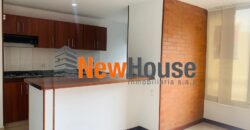 Apartamento – Poblado – patio bonito