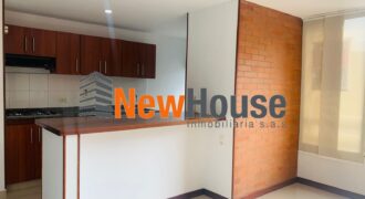 Apartamento – Poblado – patio bonito
