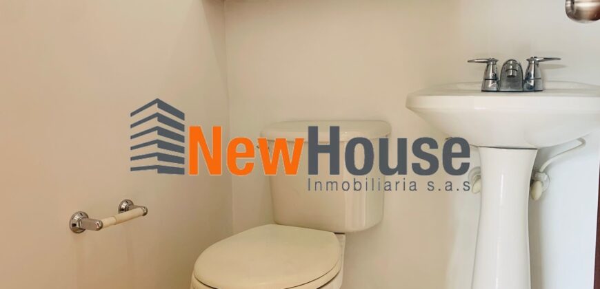 Apartamento – Poblado – patio bonito